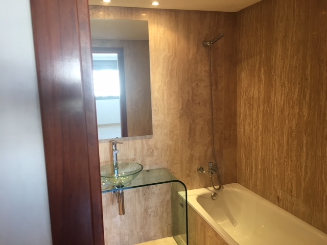 Piso en venta en Marina Botafoch (Ibiza), vistas a la playa de Talamanca