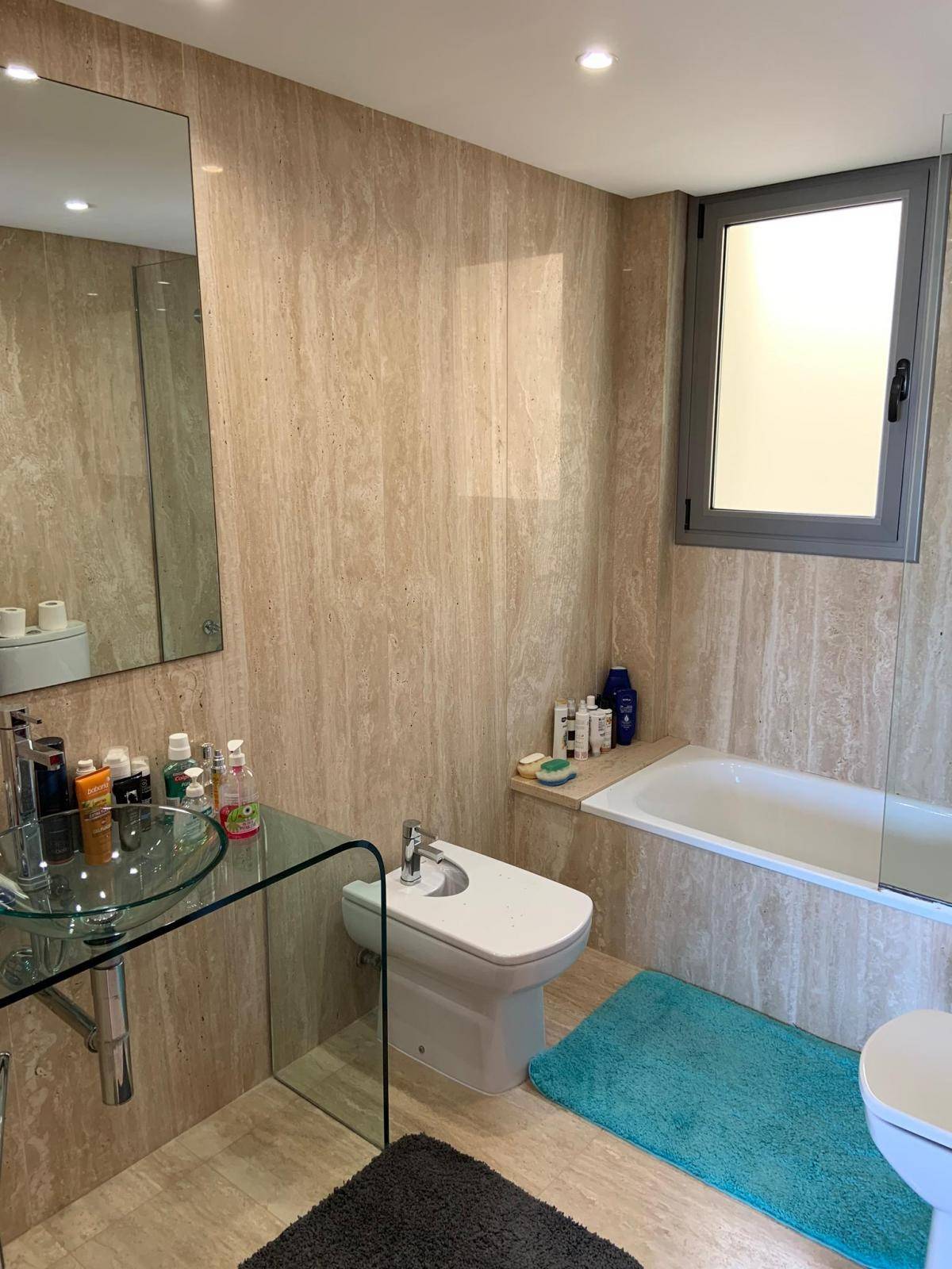 PISO EN VENTA EN MARINA BOTAFOCH (Ibiza) 