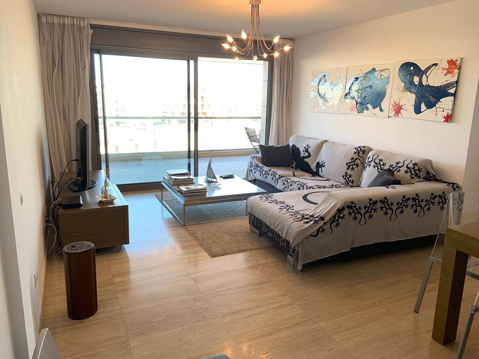 PISO EN VENTA EN MARINA BOTAFOCH (Ibiza) 