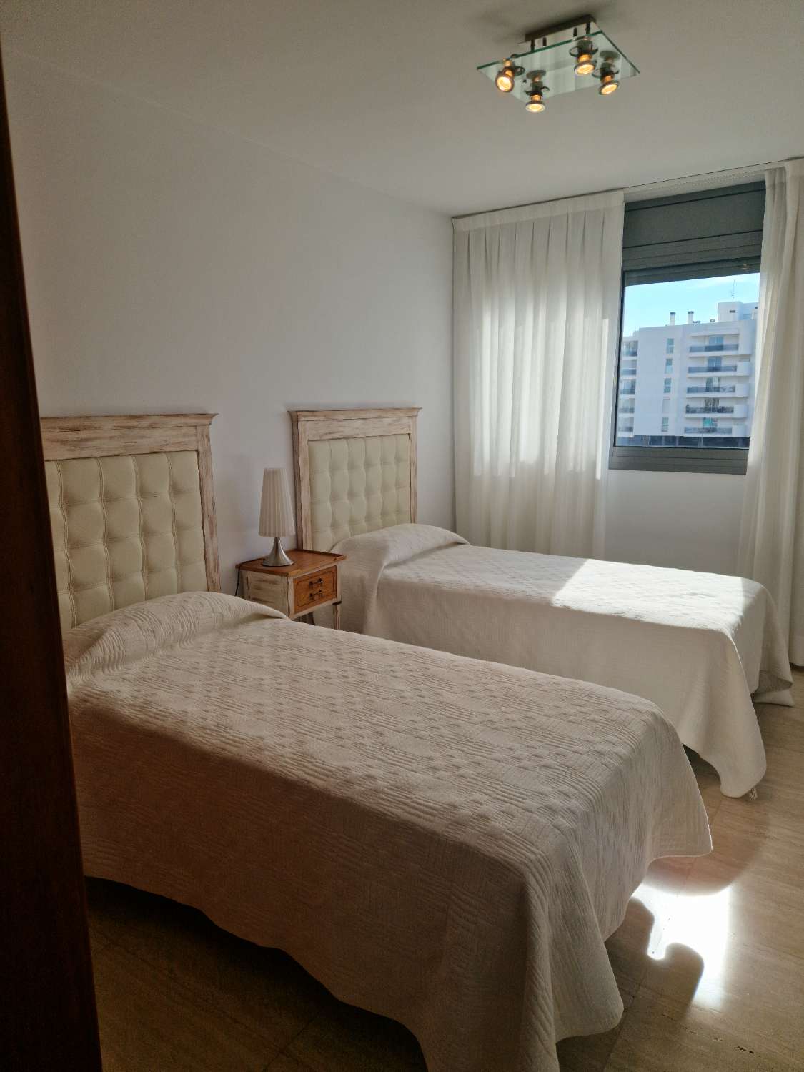 Luminoso apartamento con espectaculares vistas