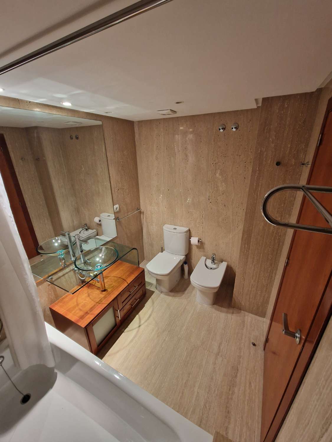 Luminoso apartamento con espectaculares vistas