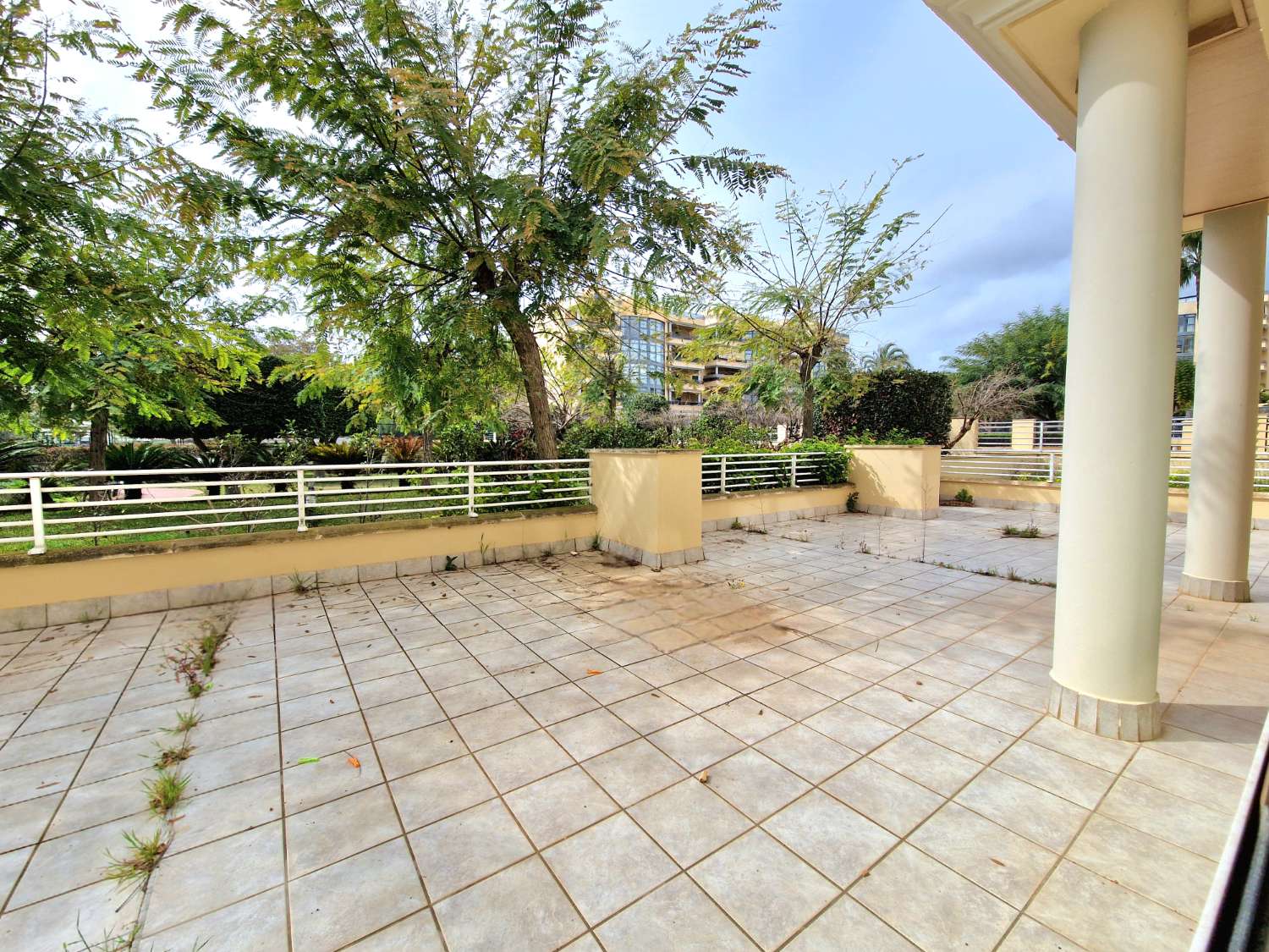 Ampio locale in una delle migliori zone di Ibiza