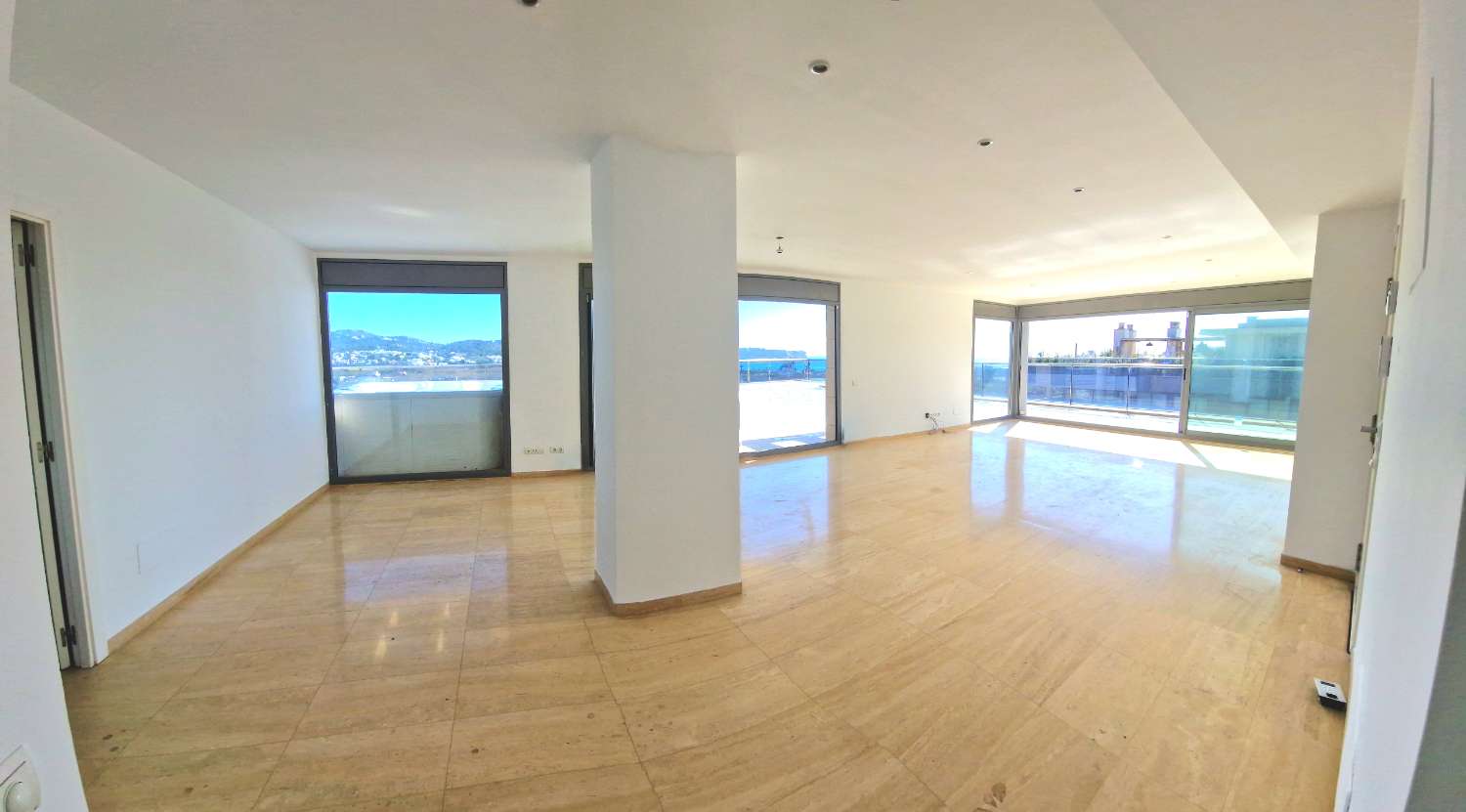 Proprietà unica a Ibiza
