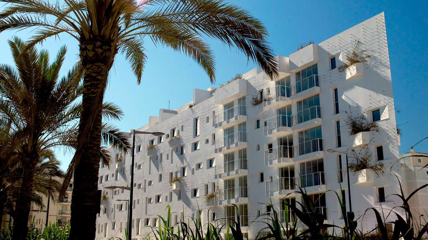 Lloguer de luxe a Marina Botafoc