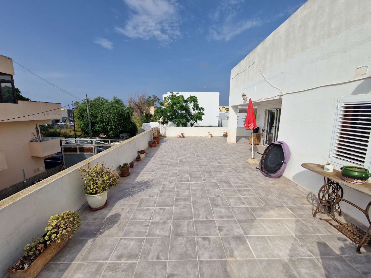 Apartamento luminoso con terraza increíble