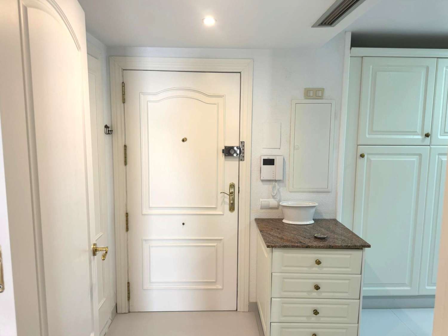 Apartamento único en Botafoc