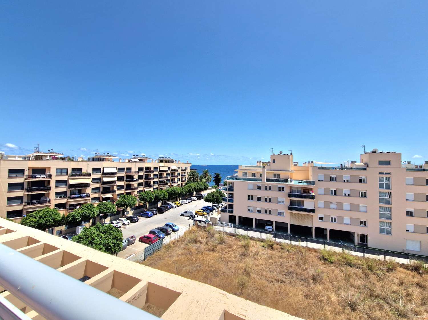 Penthouse mit großer Terrasse und Meerblick