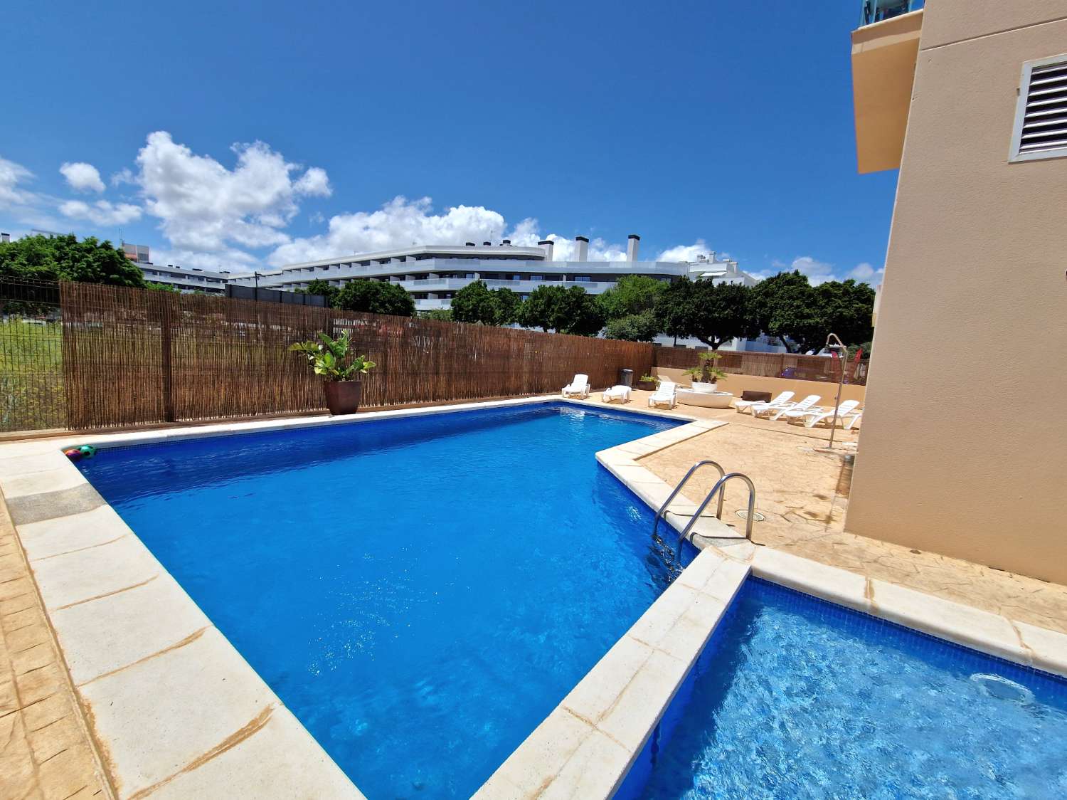 Penthouse mit großer Terrasse und Meerblick