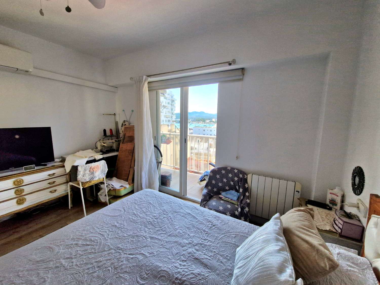 Apartamento con vistas al puerto de Sant Antoni