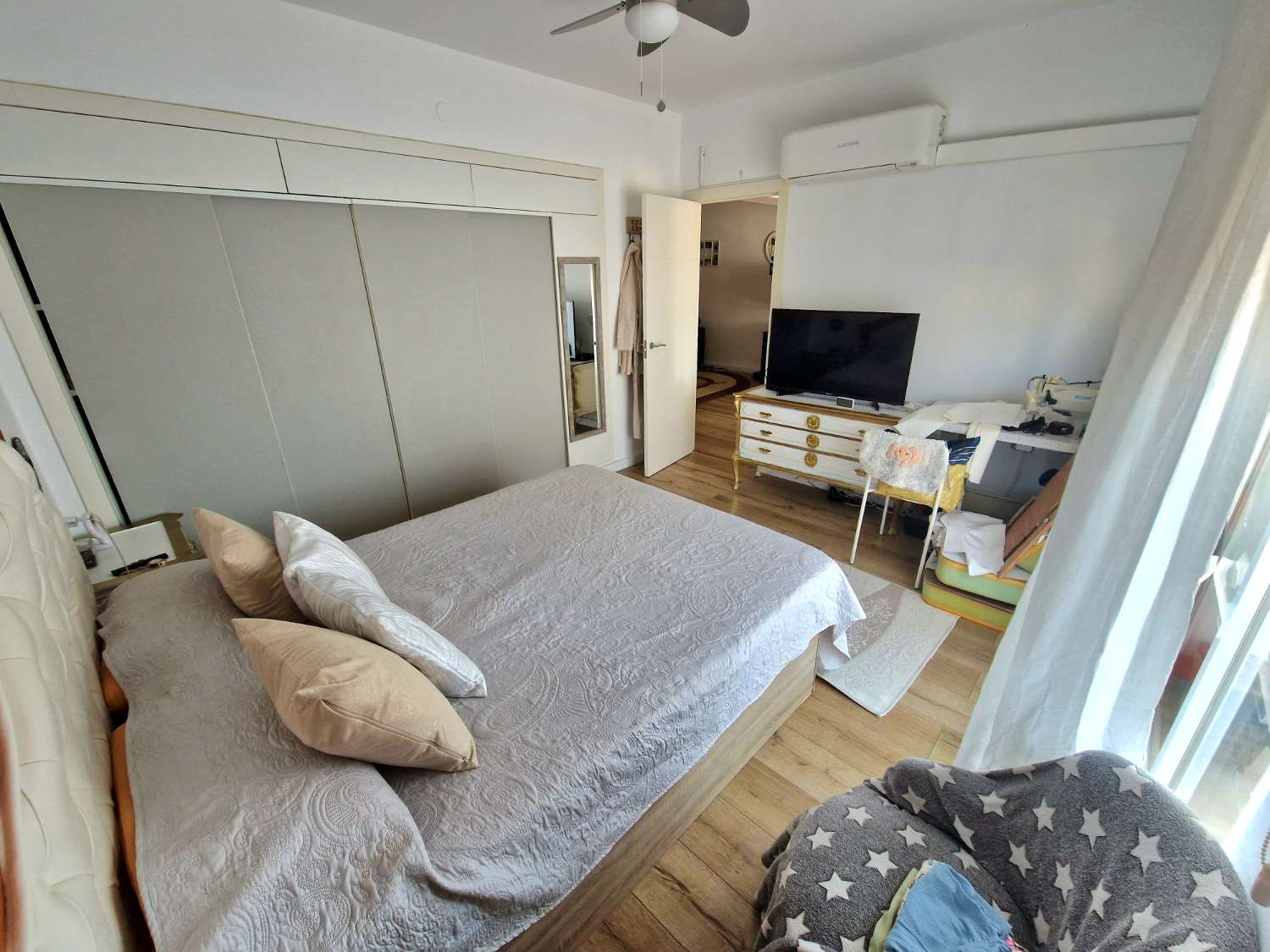 Apartamento con vistas al puerto de Sant Antoni