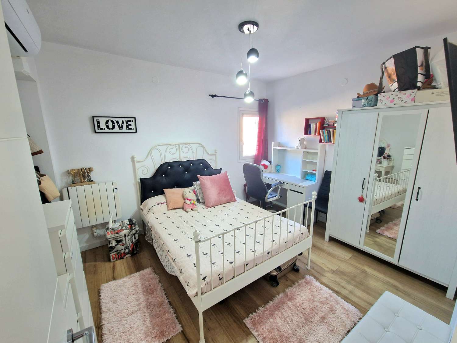 Apartamento con vistas al puerto de Sant Antoni