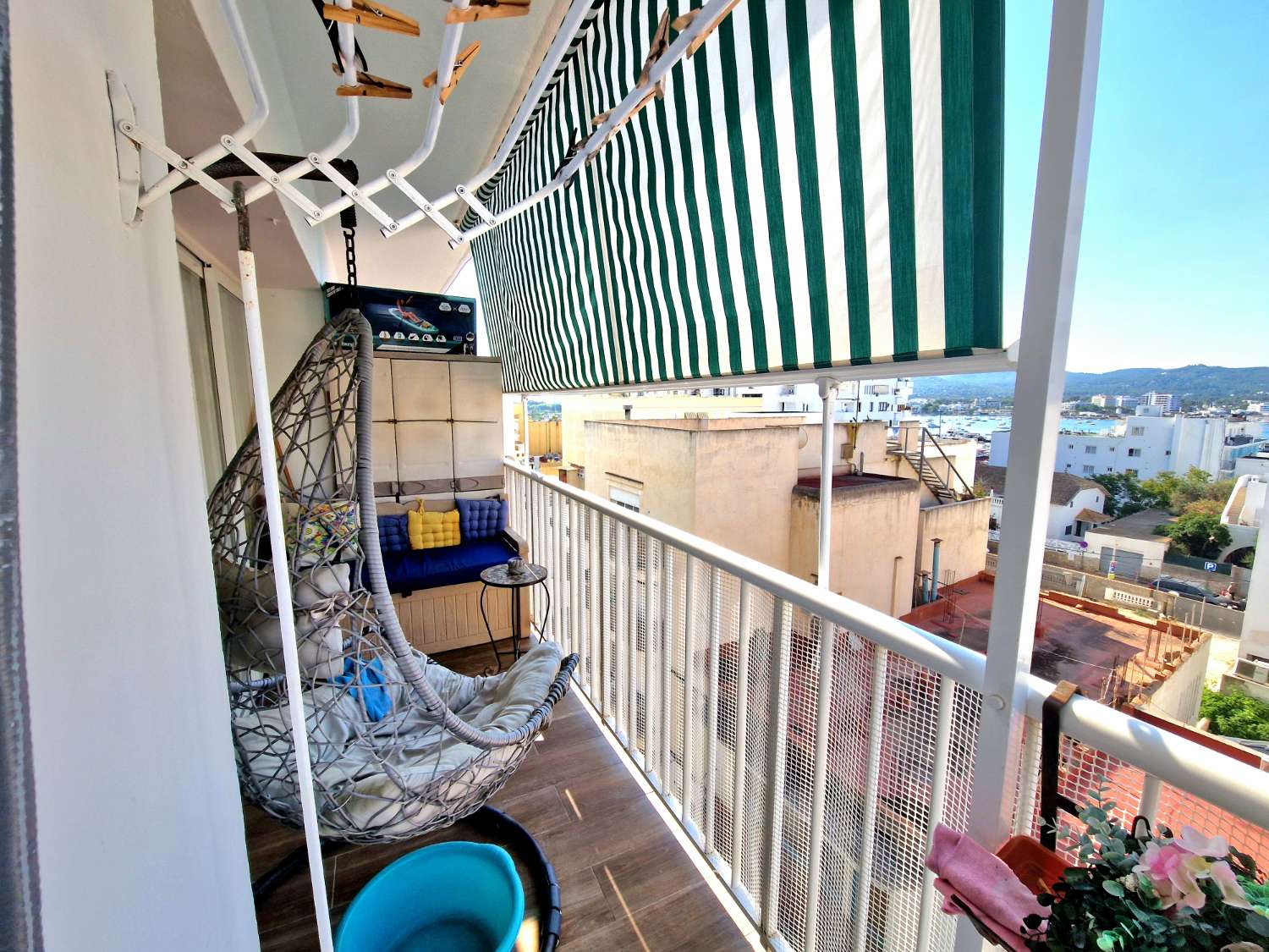 Apartamento con vistas al puerto de Sant Antoni