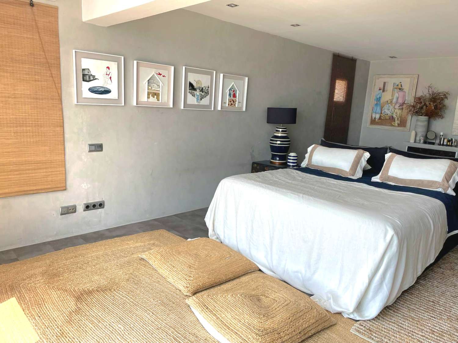 Duplex avec vue sur mer à Roca Llisa