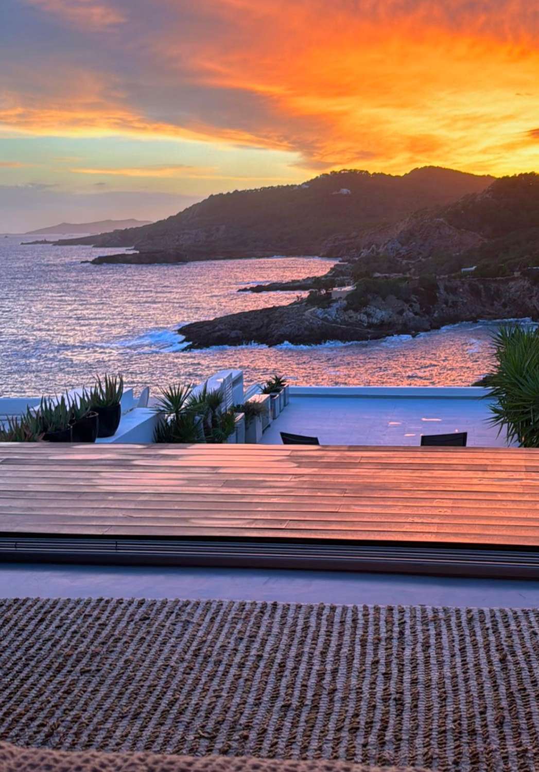 Duplex avec vue sur mer à Roca Llisa