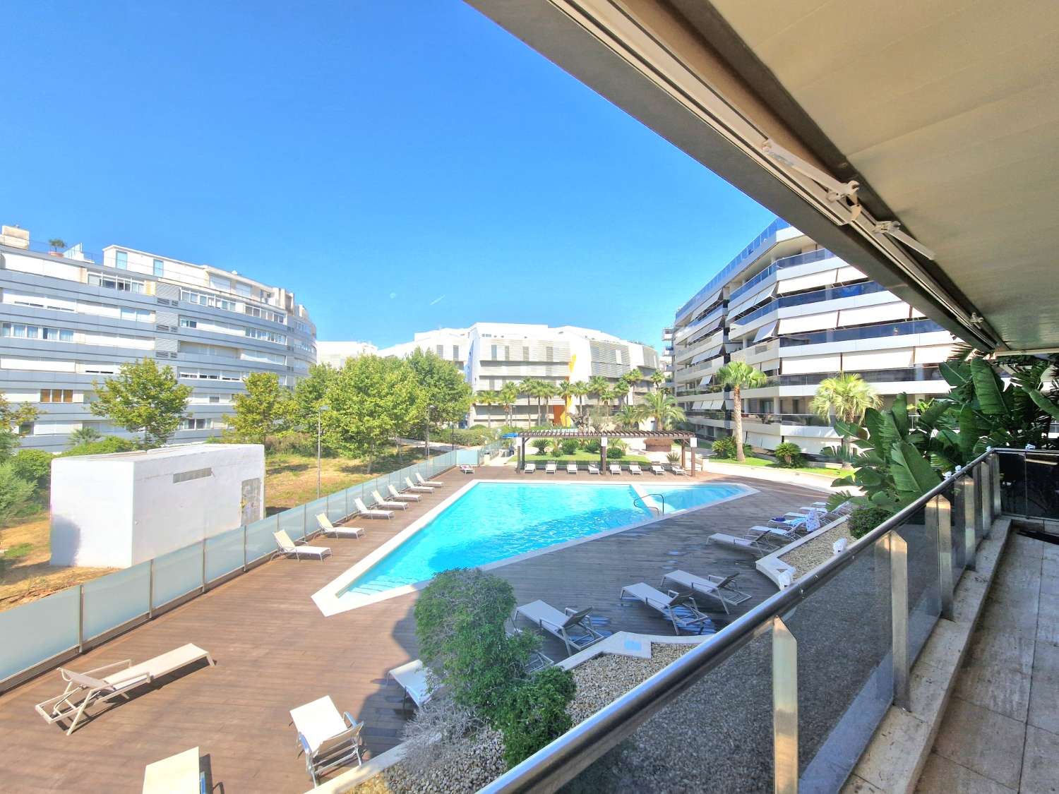 Apartamento de lujo en Marina Botafoc