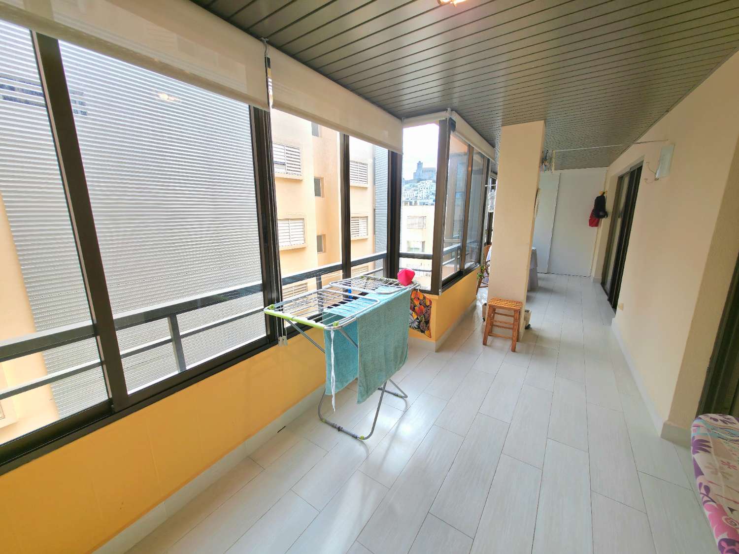 Apartment in Hafennähe mit Blick auf Dalt Vila