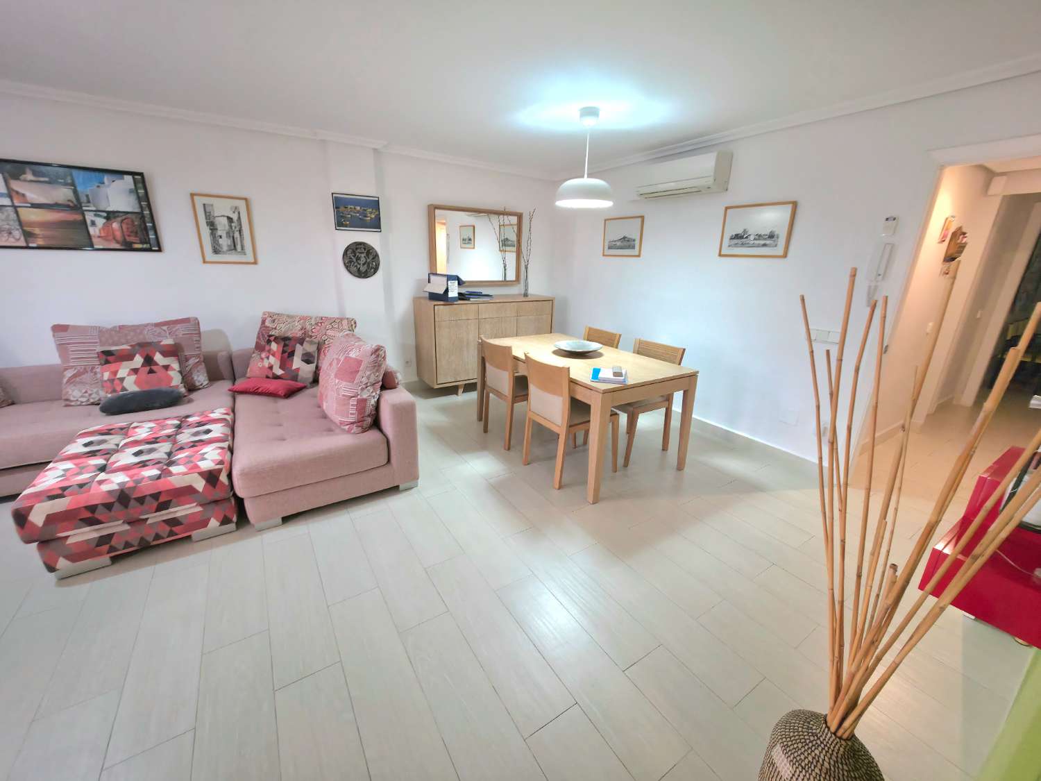 Apartment in Hafennähe mit Blick auf Dalt Vila