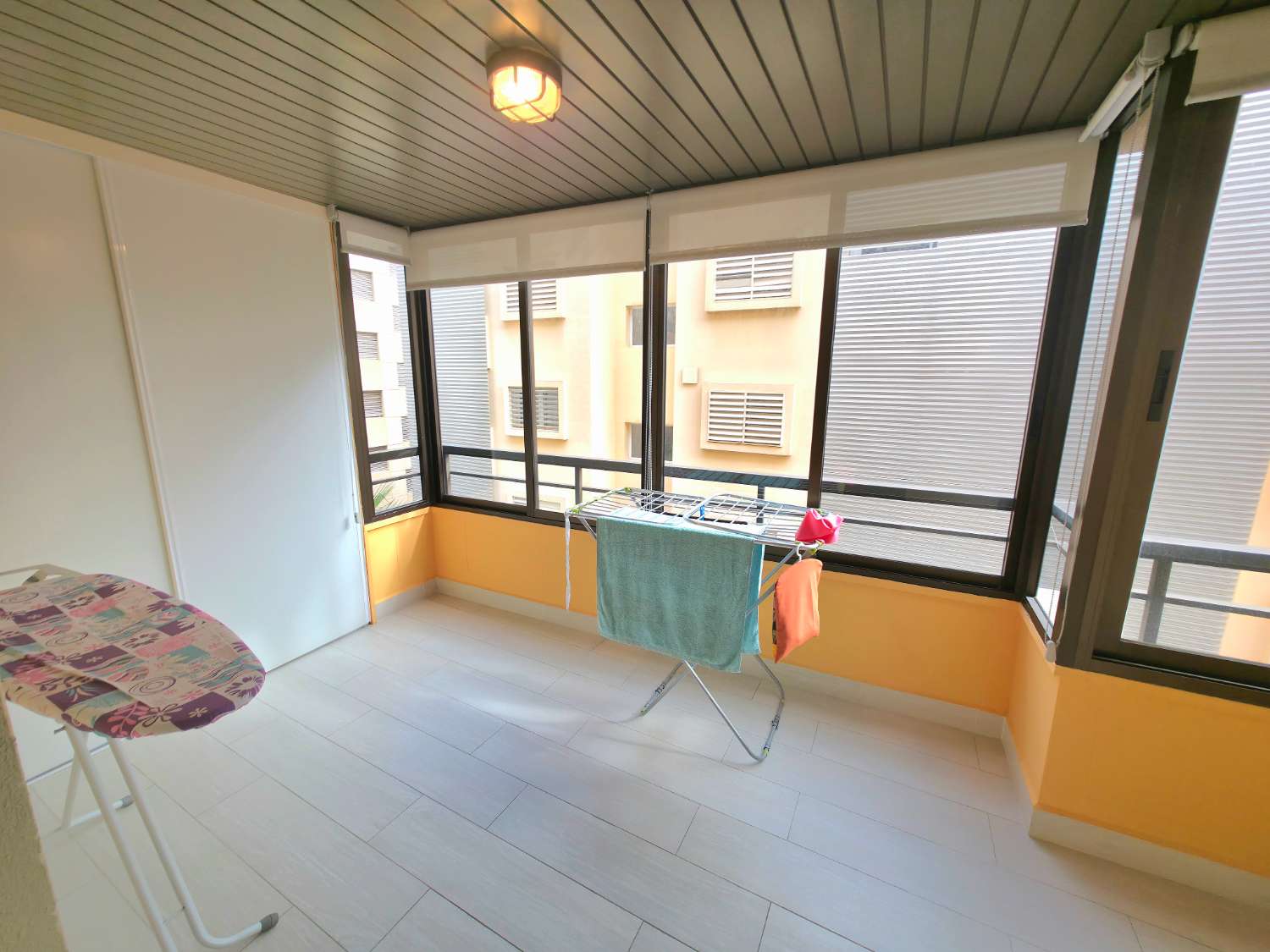 Apartment in Hafennähe mit Blick auf Dalt Vila