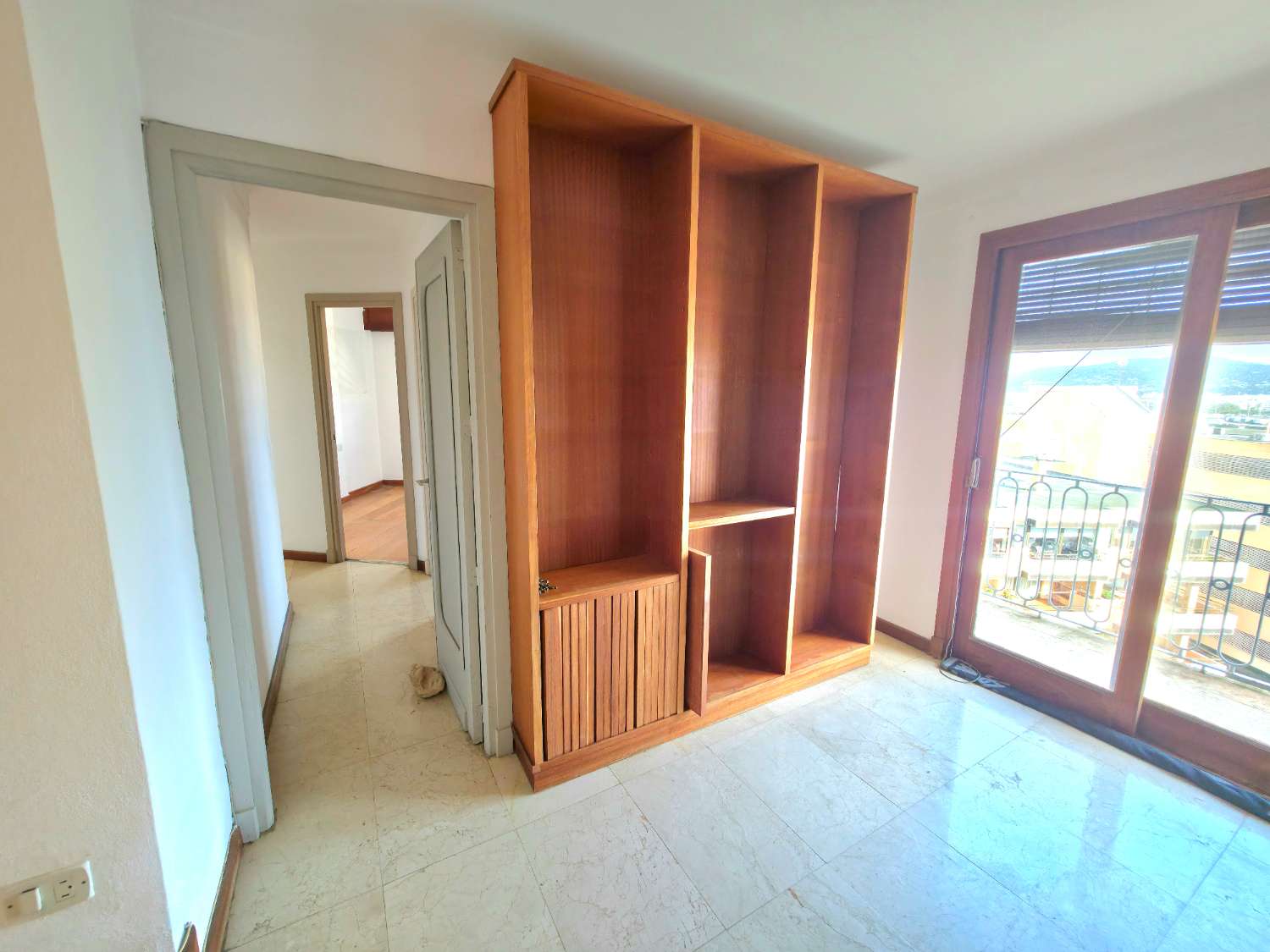 Duplex penthouse with 360º views of the port and Dalt Vila