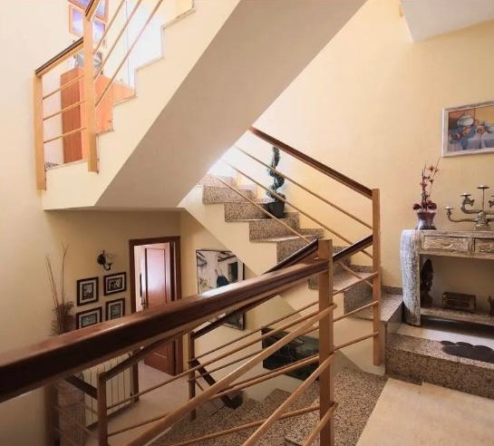 Alquiler de temporada-Chalet adosado en Can Misses