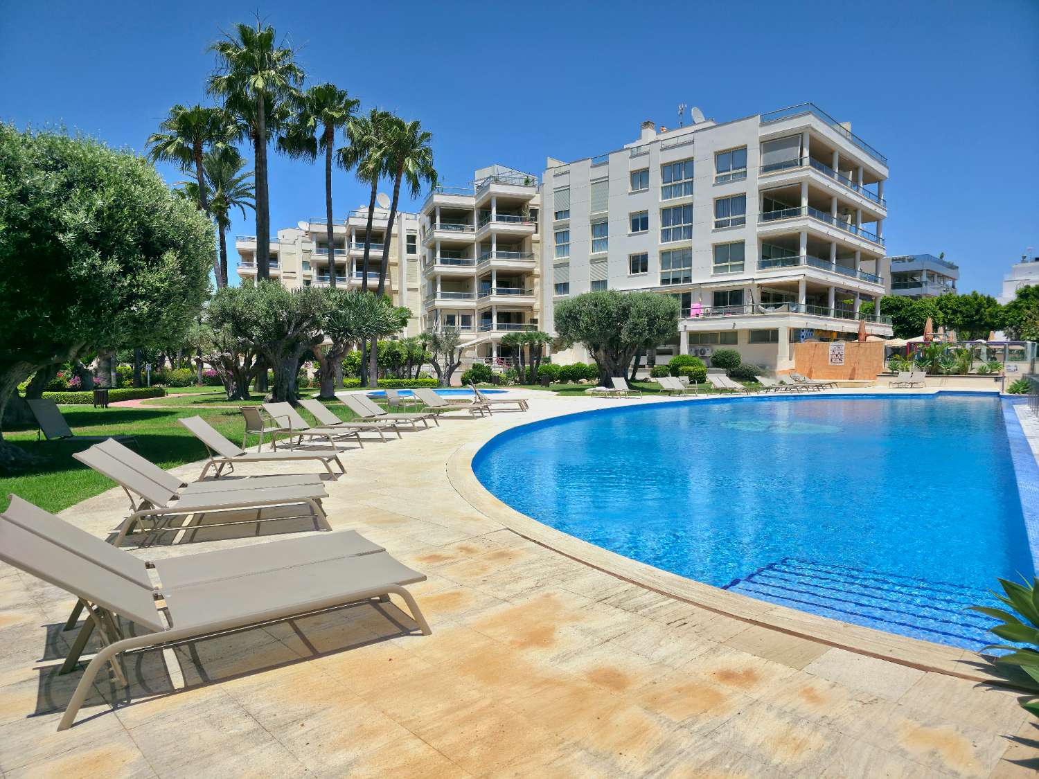 Apartamento en primera línea de mar