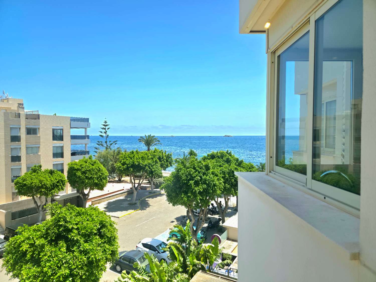 Apartamento en primera línea de mar