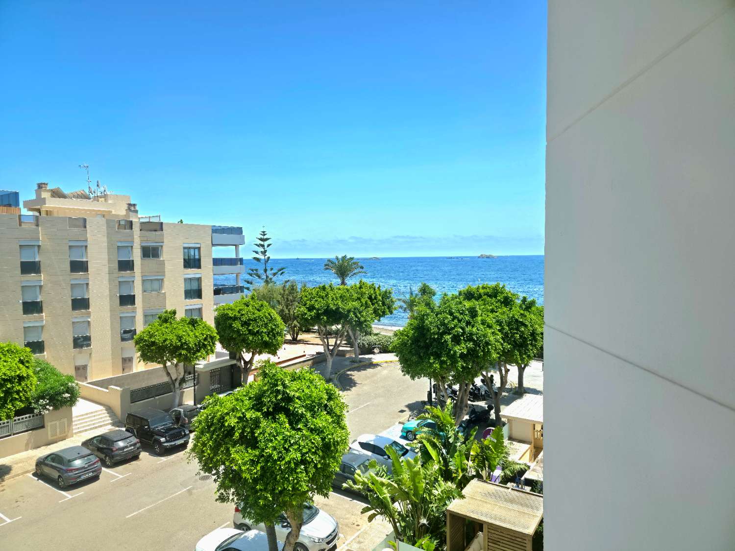 Apartamento en primera línea de mar