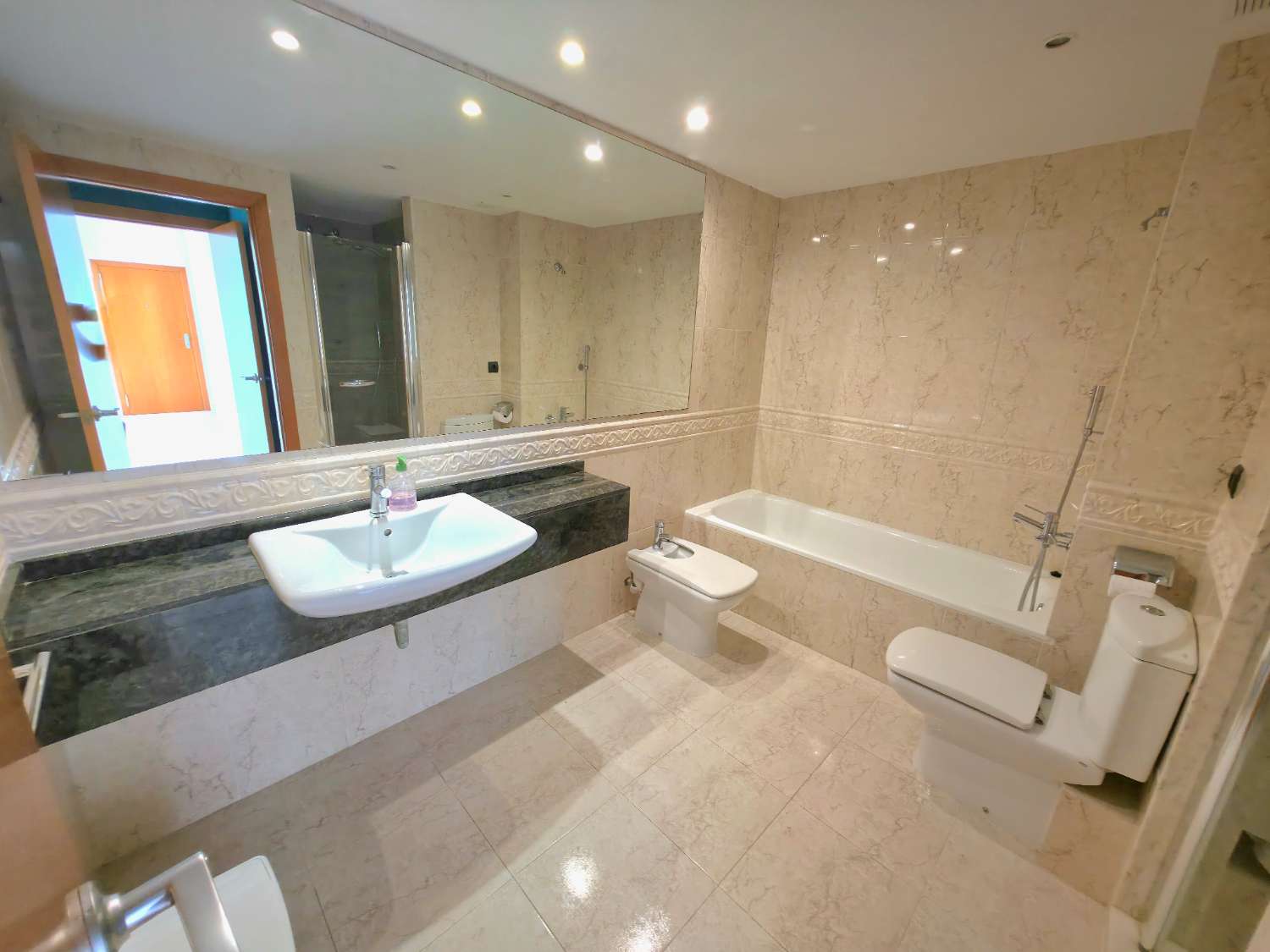 Apartamento en primera línea de mar