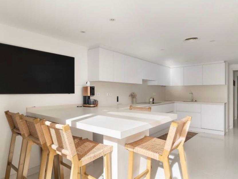 Exclusivo dúplex con piscina y rooftop en Illa Plana