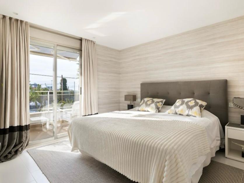 Exclusivo dúplex con piscina y rooftop en Illa Plana
