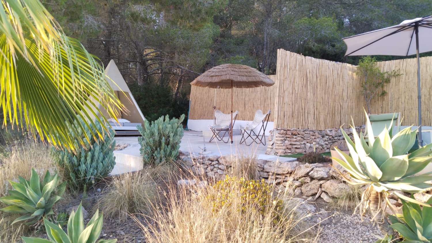 Ferme rustique à l'âme ibicenca à Benimoussa