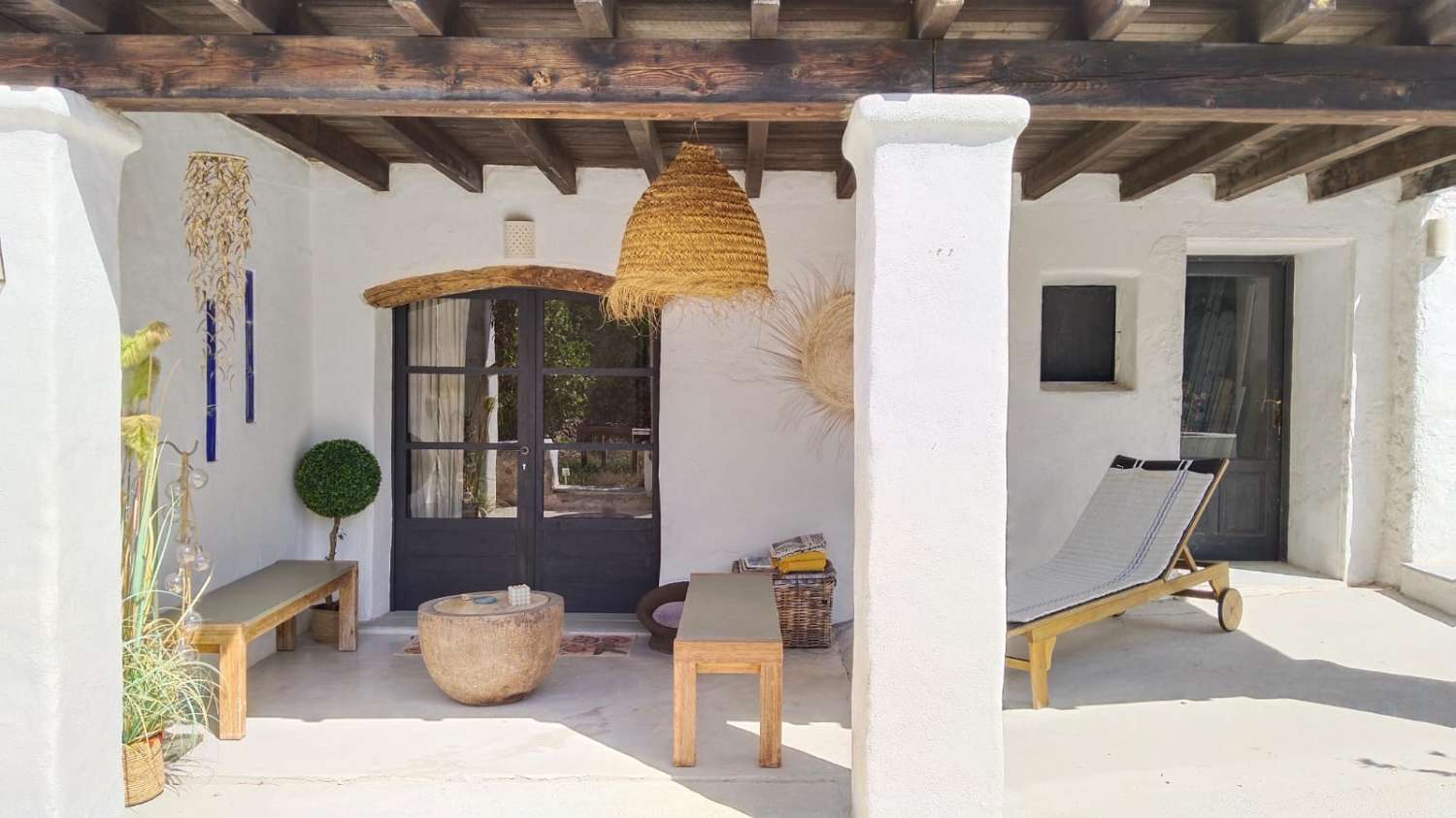 Ferme rustique à l'âme ibicenca à Benimoussa