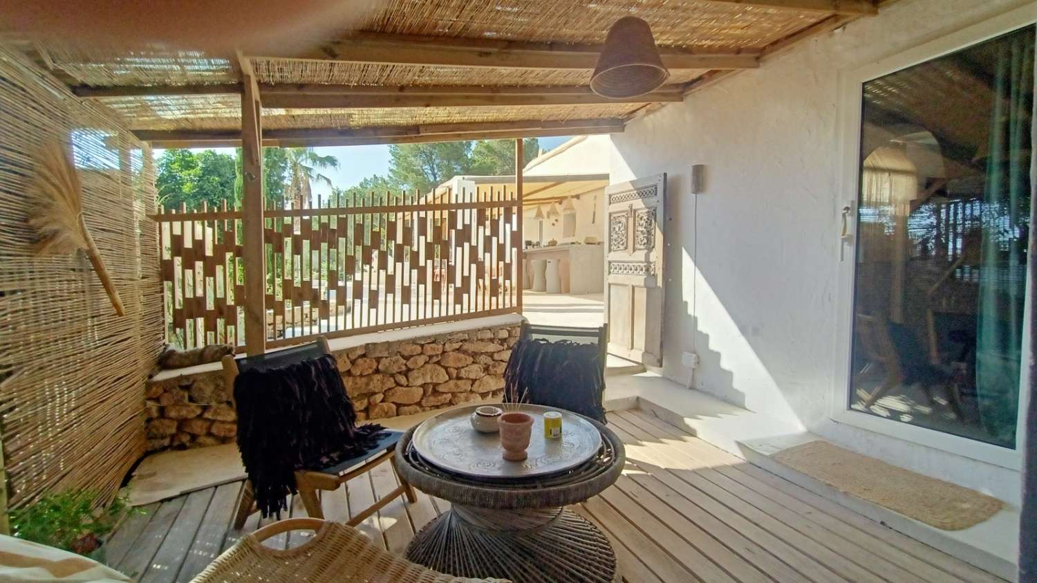 Ferme rustique à l'âme ibicenca à Benimoussa