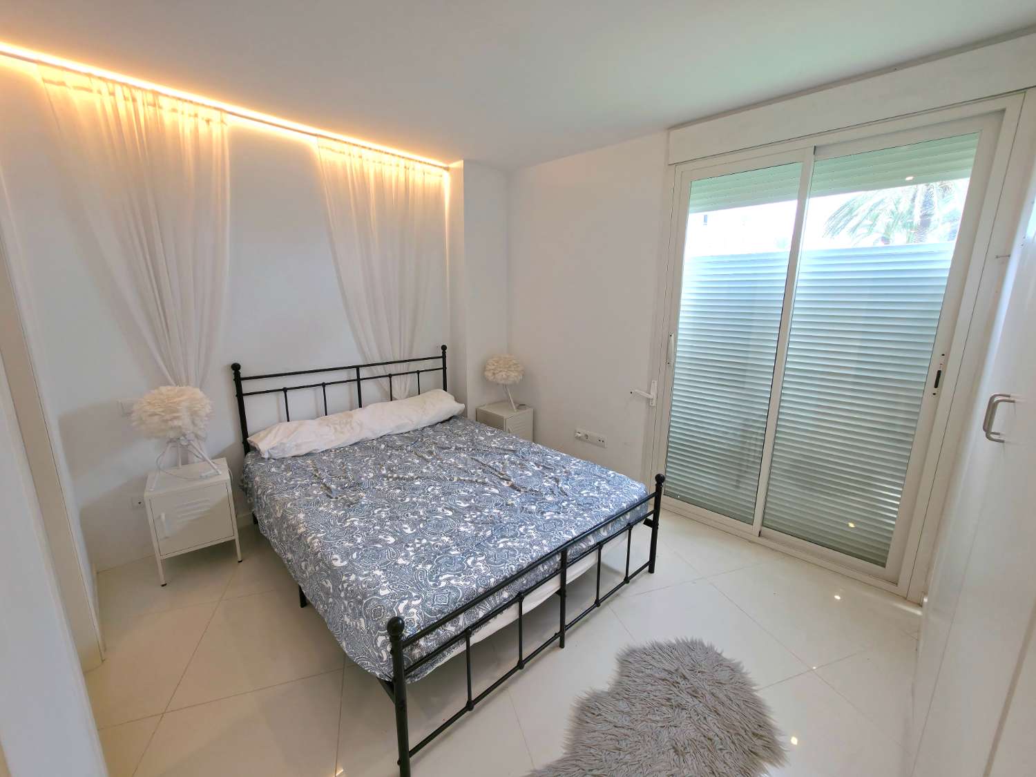 Beachfront rental in Platja d'en Bossa