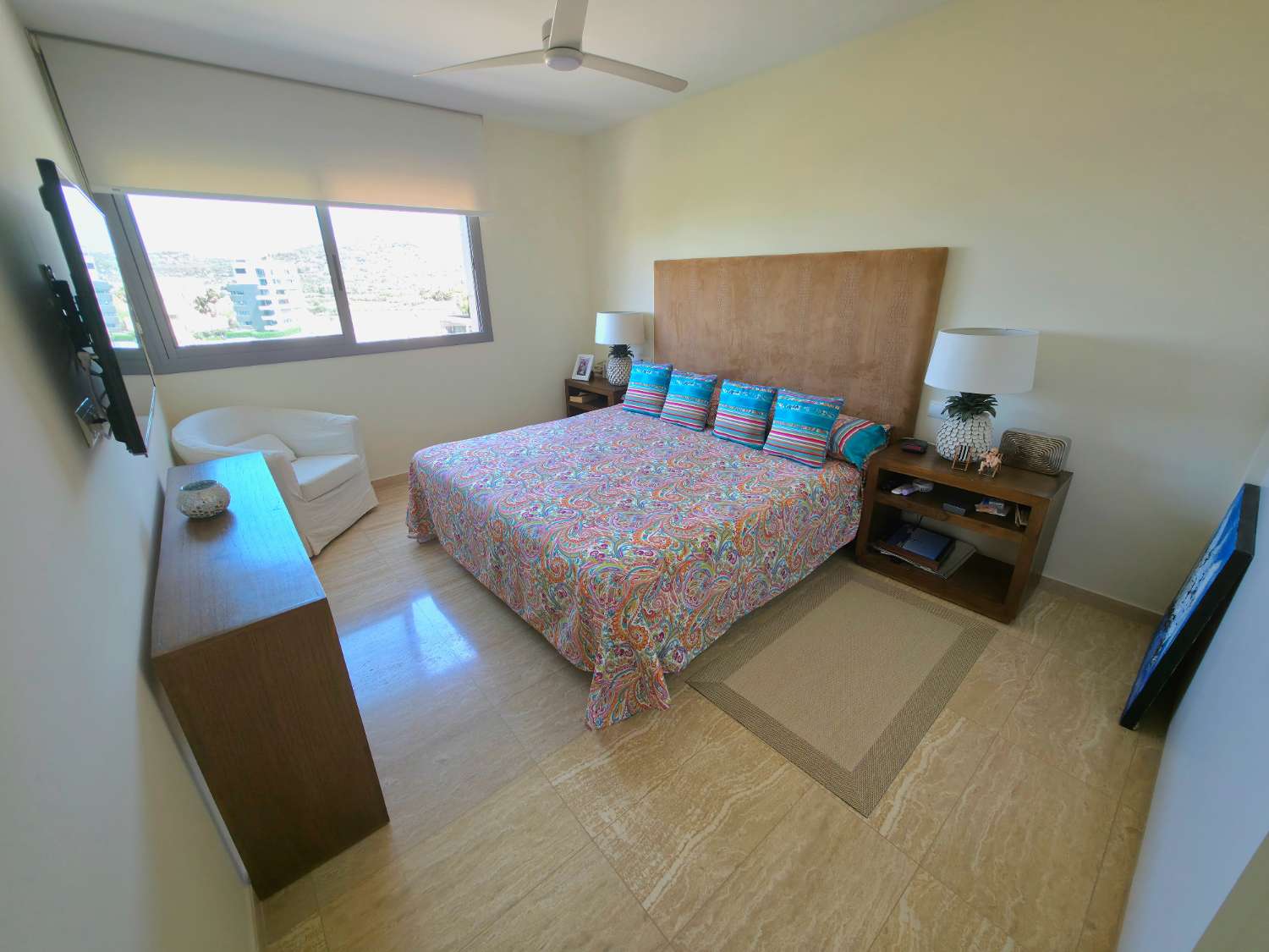 Apartamento espacioso en Botafoc