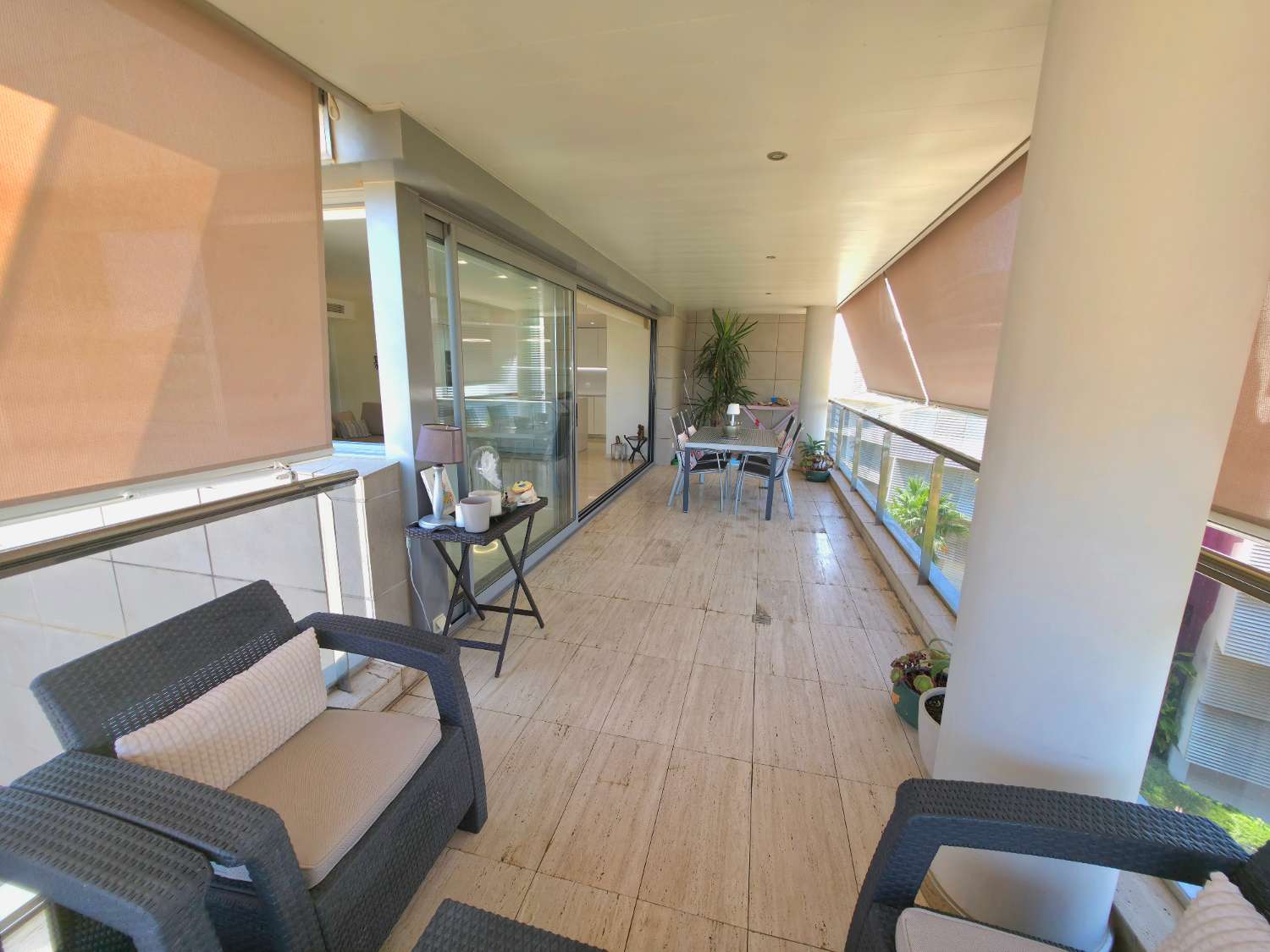 Apartamento espacioso en Botafoc