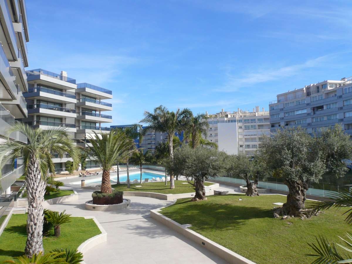 Apartamento espacioso en Botafoc