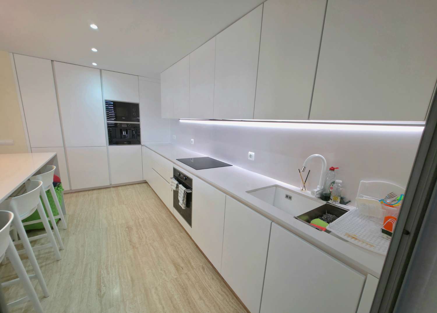 Apartamento espacioso en Botafoc